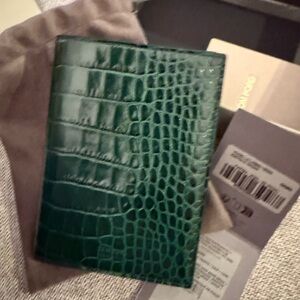 Tom Ford  Elegant Green Crocodile-Embossed Men's Wallet